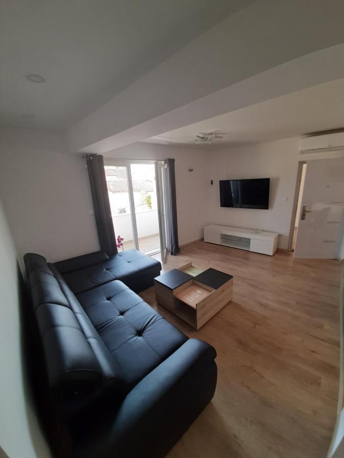 Penthaus Apartment N&M Baska Voda Luaran gambar