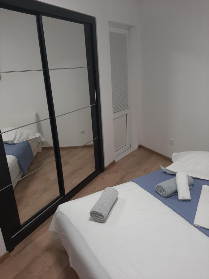 Penthaus Apartment N&M Baska Voda Luaran gambar